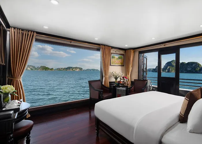 Premium Cruises Group Hạ Long