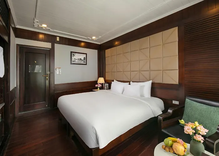 Botel Premium Cruises Group