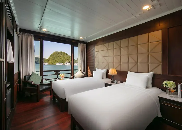 Botel Premium Cruises Group 5*
