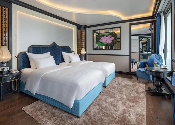 Premium Cruises Group Hạ Long